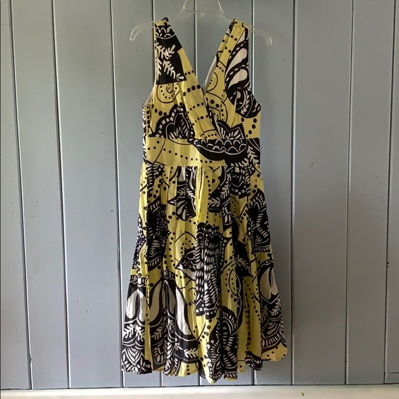ModCloth dress- perfect condition! Size Medium - Picture 3 of 6